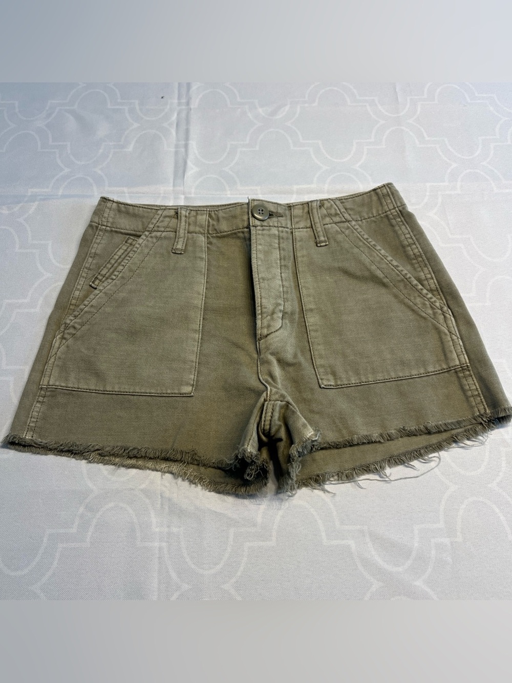 American Eagle Sz 0 Women's Olive Chino High Rise Frayed Hem Button Fly Shorts